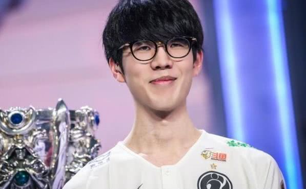 BIG 与他们的狙击手在 CS2 阵容中分道扬镳